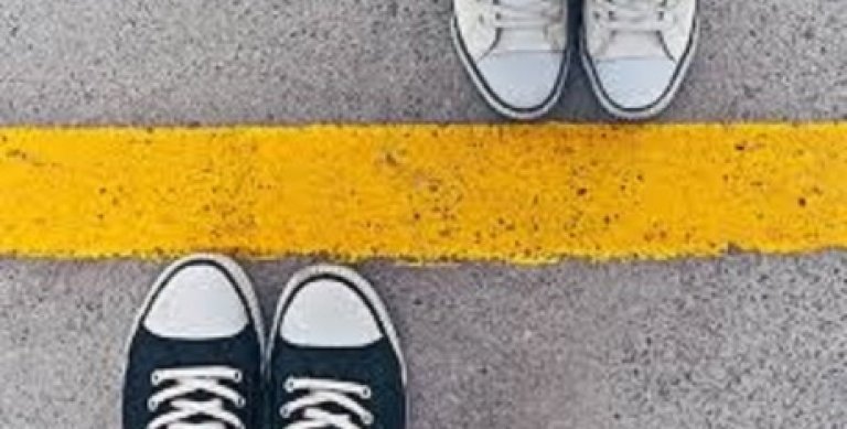 Varcare i confini della realtà per evadere verso il sogno