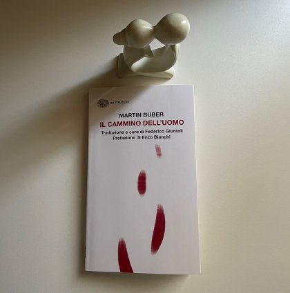 Ri-conoscersi ed essere ri-conosciuti può generare il consenso all’esistenza?